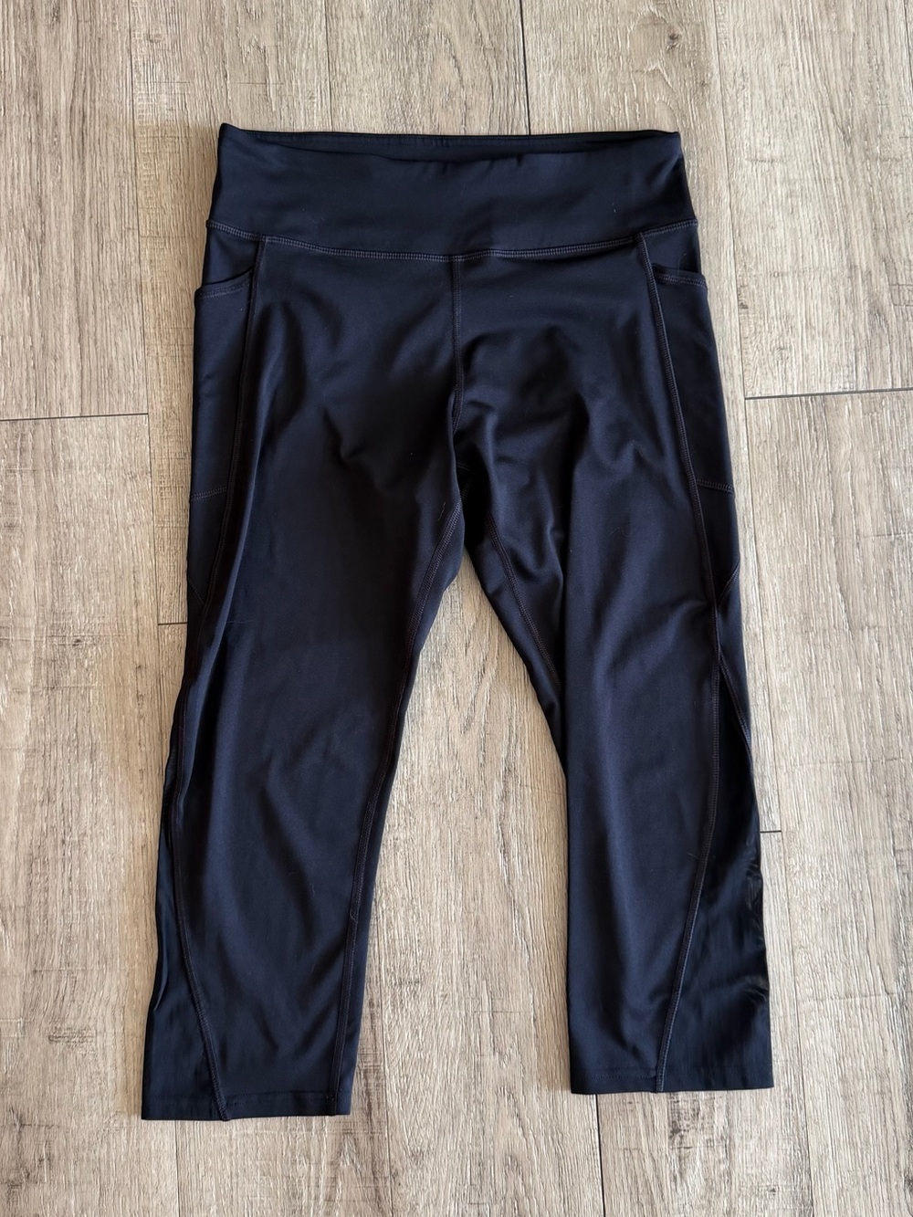 tek gear Black Capri Leggings